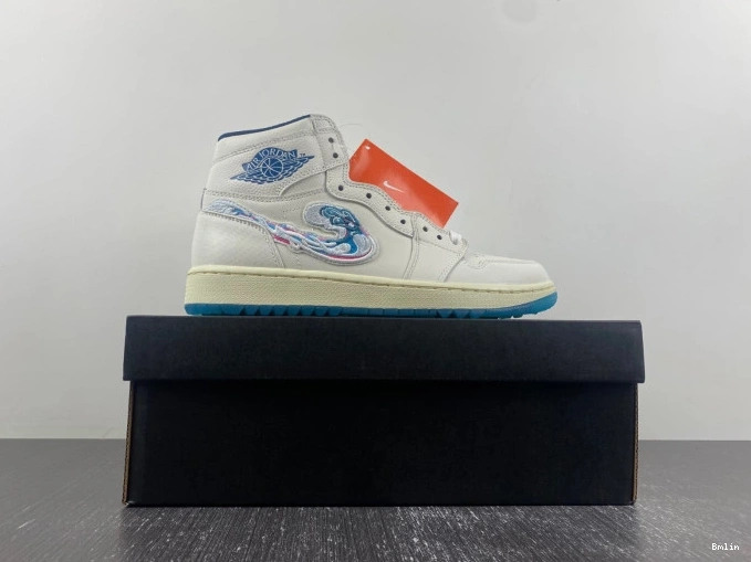 Bmlin Aloha Jordan Golf FV3565-100 1 Michelle NRG High Retro Wie 2 West 0815